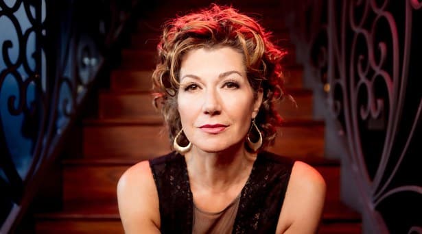 Buy the BEST Amy Grant Tickets! Ryman Auditorium, Nashville > May 9 & 10, 2025.