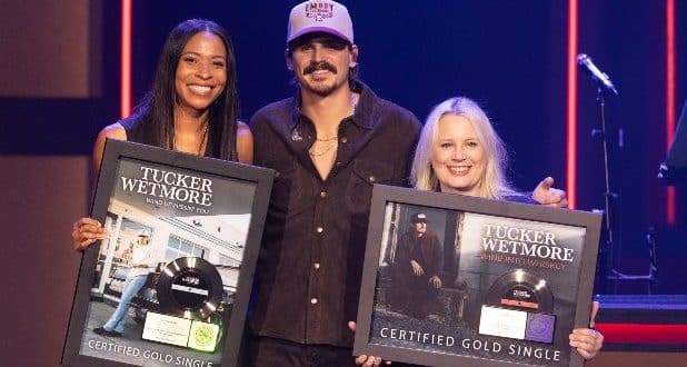 Tucker Wetmore Makes His Opry Debut