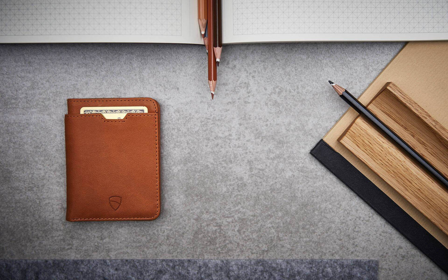 Streamlined for essential cards and cash