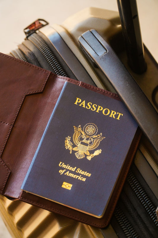 Kensington Passport Wallet: The Ultimate RFID-Blocking Travel Companion