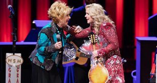 Rhonda Vincent Invited To Join Grand Ole Opry