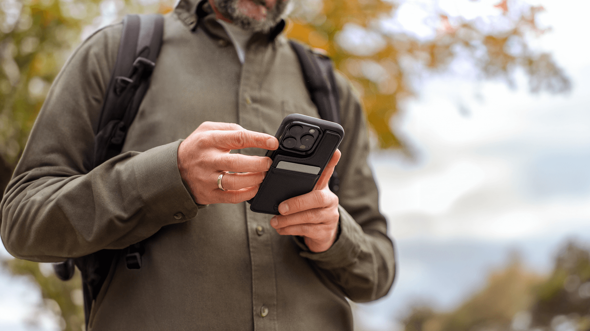 Chic iPhone 15 Sleeve